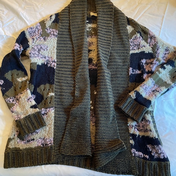 Fall anthro sweater - Picture 2 of 4